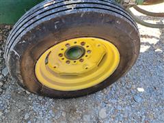 items/3937e6008919ef118ee800224890aa2e/johndeere4ttsmallsquarebaler_237f319afc19476a9855a7da70c2a22f.jpg