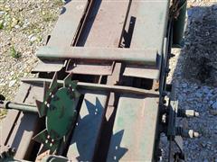 items/3937e6008919ef118ee800224890aa2e/johndeere4ttsmallsquarebaler_64cc1a99eeab42859b4a4ca5d9a997f8.jpg