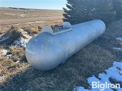 1000-Gallon Anhydrous Tank 