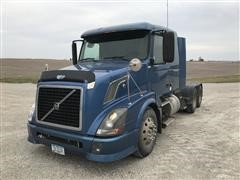 2006 Volvo VNL42T300 T/A Truck Tractor 