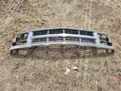 items/3a0e789f9fd8ed11a81c6045bd4bc5ad/1994chevroletfrontgrill_848cfbb5074c4b3090672a0829abc4b1.jpg