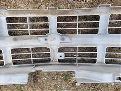 items/3a0e789f9fd8ed11a81c6045bd4bc5ad/1994chevroletfrontgrill_e7e66b472a0b4485b4ffaaac663e2d0a.jpg