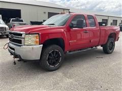 2012 Chevrolet Silverado 2500 HD LT 4x4 Extended Cab Pickup 