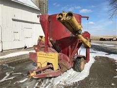 New Holland 355 Grinder Mixer 