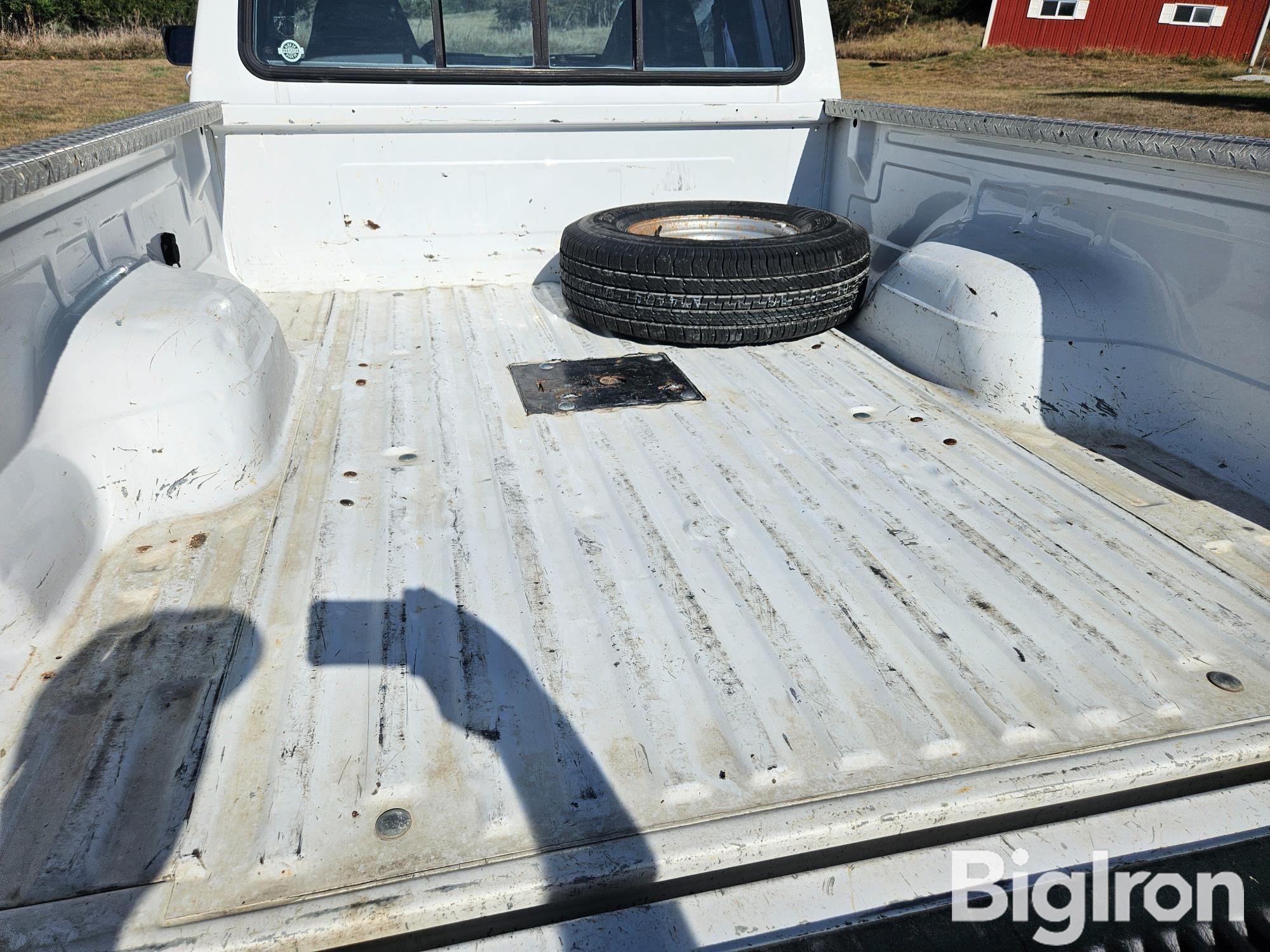 items/3a4615d3608343c4984512038dc0c30e/1997fordf250extendedcab4x4pickup-3_739c7200e5e0469eb51fad11008df7e6.jpg