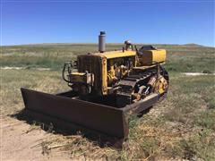 Caterpillar D4 Dozer 