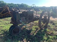 International F-14 2WD Tractor 