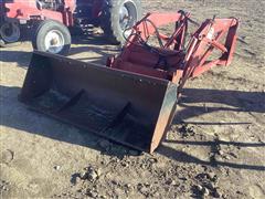 Case IH 2250 Loader 