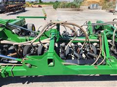 items/3ac2d8baa3524c4f8ecc50561e51572b/2005johndeere18901900airseederandcart_a6098824d90043b4817a29ff135436a6.jpg