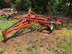 Case 15' Pull-Type Chisel Plow 