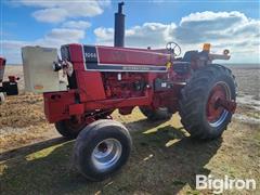 International 1066 2WD Tractor 