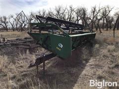 John Deere 925 25' Header w/ Trailer 