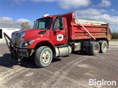 2011 International WorkStar T/A Dump Truck 