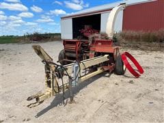 Gehl 1200 Pull-Type Forage Harvester 