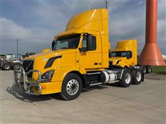 2015 Volvo VNL T/A Day Cab Truck Tractor 