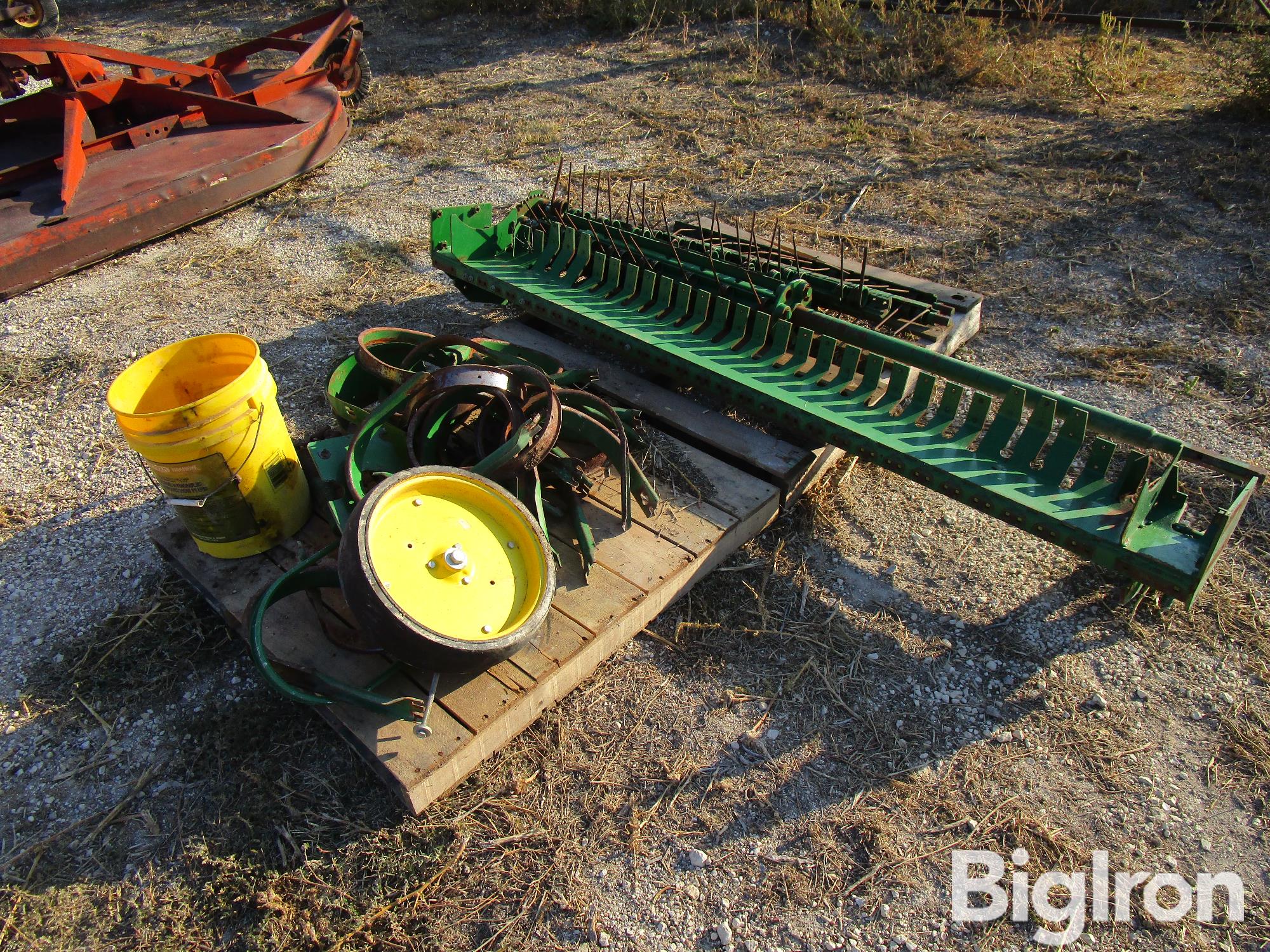 John Deere 568 Mega Wide Round Baler Pickup Parts 