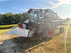 1980 Gleaner F2 2WD Combine W/Head 