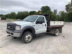 2005 Ford F450 XL Super Duty 4x4 Flatbed Pickup & Blade 