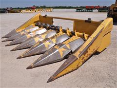 New Holland 974 6 Row 30" Corn Head 