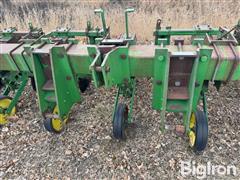 items/3ceb0b6ba5dcef11b5427c1e52426a9d/johndeere8858r30cultivator-7_d3795d4ee574463c9a381ea36be08eda.jpg