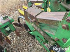 items/3ceb0b6ba5dcef11b5427c1e52426a9d/johndeere8858r30cultivator-7_f3c30a12e9d545ec838c329ae2767505.jpg