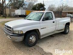 2001 Dodge RAM 3500 2WD Dually Pickup 