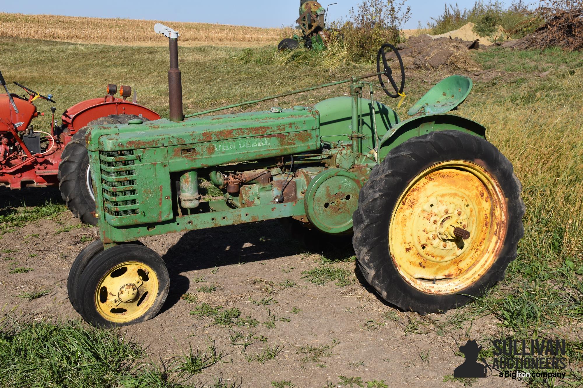 John Deere H 2WD Tractor 