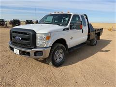 2015 Ford F350 4x4 Extended Cab Flatbed Pickup 