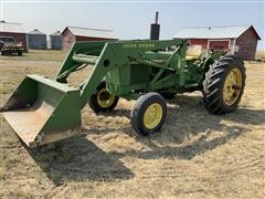 1967 John Deere 1020 2WD Tractor 