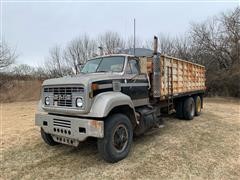 1975 GMC C9000 T/A Grain/Dump Truck 