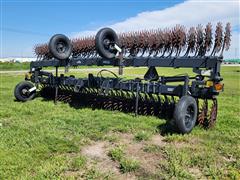 Yetter 3541 40' Wide Rotary Hoe 