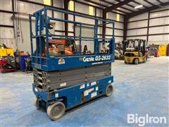 2015 Genie GS2632 Vertical Scissor Lift 