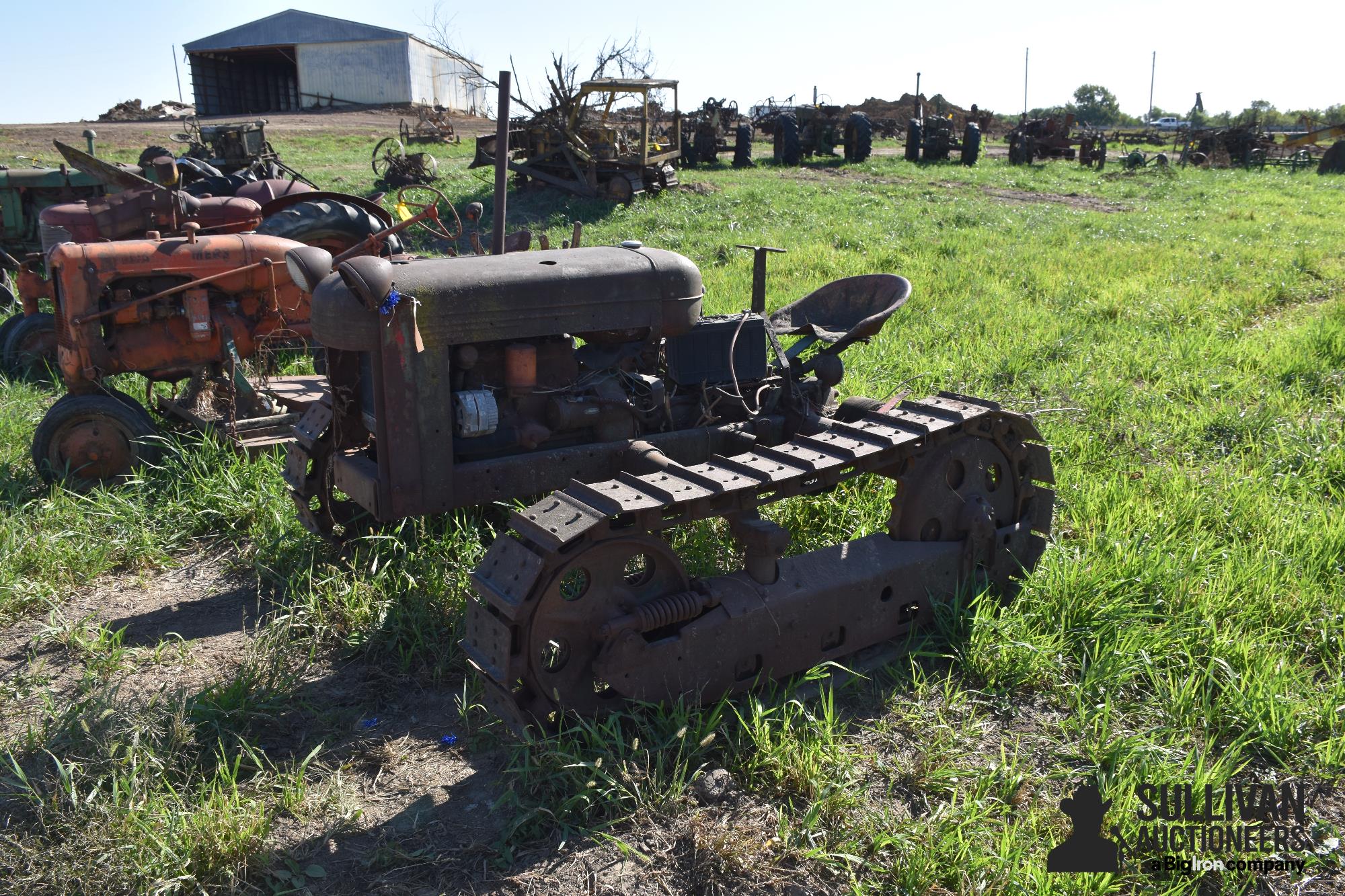 Oliver HG Cletrac Crawler Tractor 