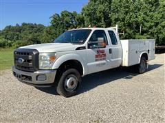 2012 Ford F350XL 4x4 Extended Cab Service Truck W/Power Group 