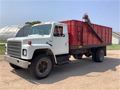 1980 International 1724 S-Series S/A Grain Truck 