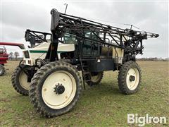 Willmar 8100H Sprayer 