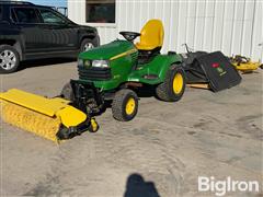 2007 John Deere X720 Lawn Tractor W/Attachments 