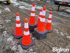 2023kitkontainertrafficcones-2_d29dc4ffd0064951a5d5bfdf7851cc75-ra.jpg