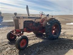 1969 Case 831 Comfort King 2WD Tractor 