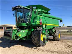 2009 John Deere 9770 STS 4WD Combine 