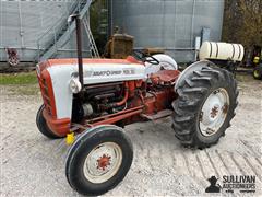 Ford 801 2WD Tractor 