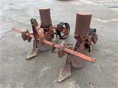 3-Pt 2R36" Row Planter 