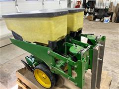 items/40efe0cd96b4ed119ac40003fff922e3/johndeere7300planterrowunits-7_603ba33c6b3249a08697117e30ae4c7c.jpg