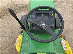 items/414f1d21e4d9ec11b5cf00155d72f54a/1988johndeere160lawntractor-2_6962419c7cf344fbb236780bf24a260e.jpg