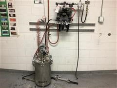 Graco /Binks Husky 1050 Diaphragm Pump & Pressure Pot 