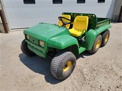 John Deere 6x4 Gator UTV 