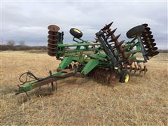 John Deere 630 22’ Disk 