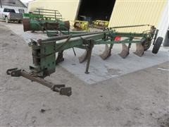 John Deere 1350-1450 5 Bottom 18" Moldboard Plow 