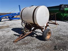 Farm King 500 Gal Pull Type Sprayer 