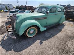 1936 Chrysler Airflow 